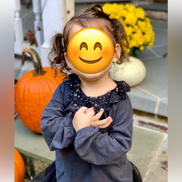 Zara tshirt with foilized tulle Peter Pan style collar, size 3t - Picture 7 of 7